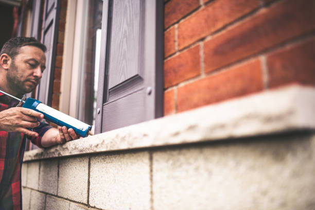 Best Insulation Maintenance and Repair in Farmington, MS
